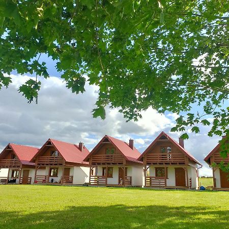 Kalinowy Sad Domki Z Jacuzzi I Sauna Mikołajki エクステリア 写真