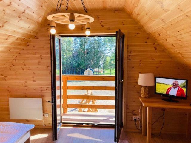 Kalinowy Sad Domki Z Jacuzzi I Sauna Mikołajki エクステリア 写真